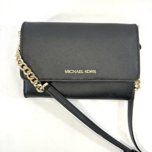 Michael Kors Jet Set Travel Medium Phone Crossbody Saffiano Leather Black EUC
